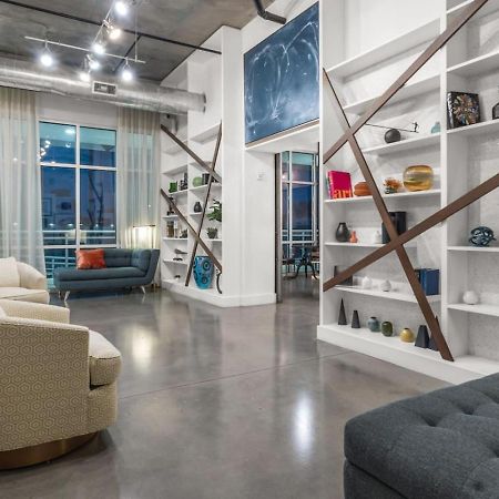 Modern 2 Bed Getaway Steps From Tropicana Field St. Petersburg Kültér fotó
